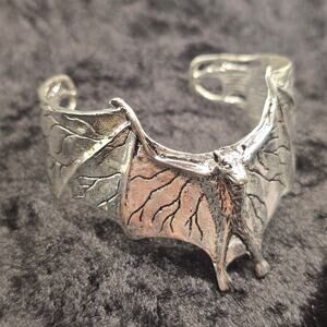 Silver Alloy Tone Bat Cuff Bracelet Gothic Vampire Winged Statement Jewelry